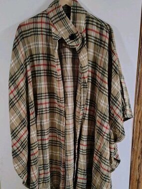 VTG Specialty House Open Front Plaid Cape Poncho Wrap Tan Red Black One Size OS